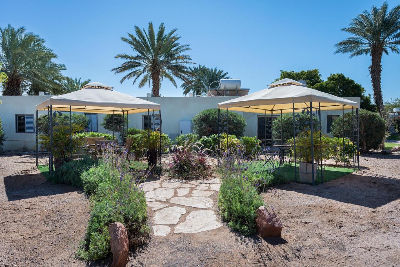 Eilot Kibbutz Country Lodging Eilat Extérieur photo