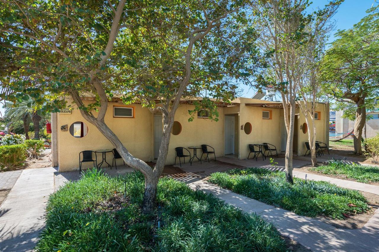 Eilot Kibbutz Country Lodging Eilat Extérieur photo