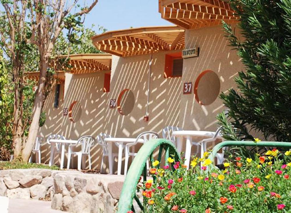Eilot Kibbutz Country Lodging Eilat Extérieur photo