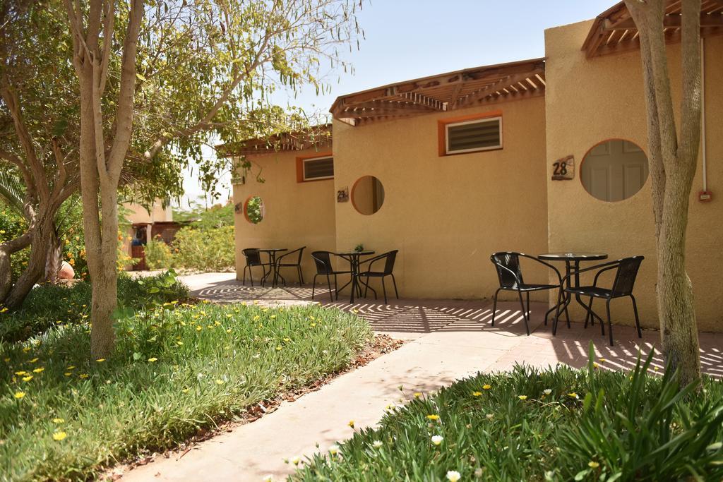 Eilot Kibbutz Country Lodging Eilat Extérieur photo